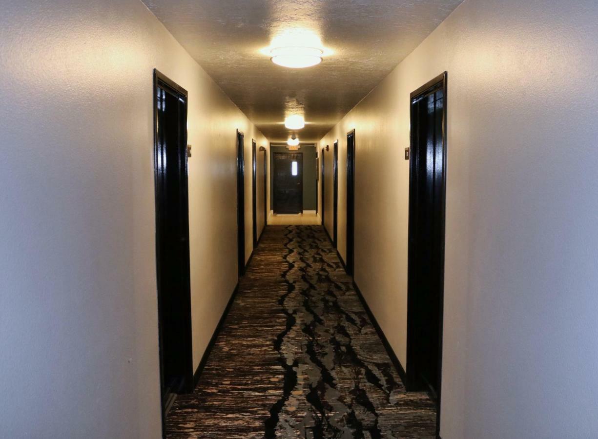 Capital Inn & Suites Сейлем Экстерьер фото